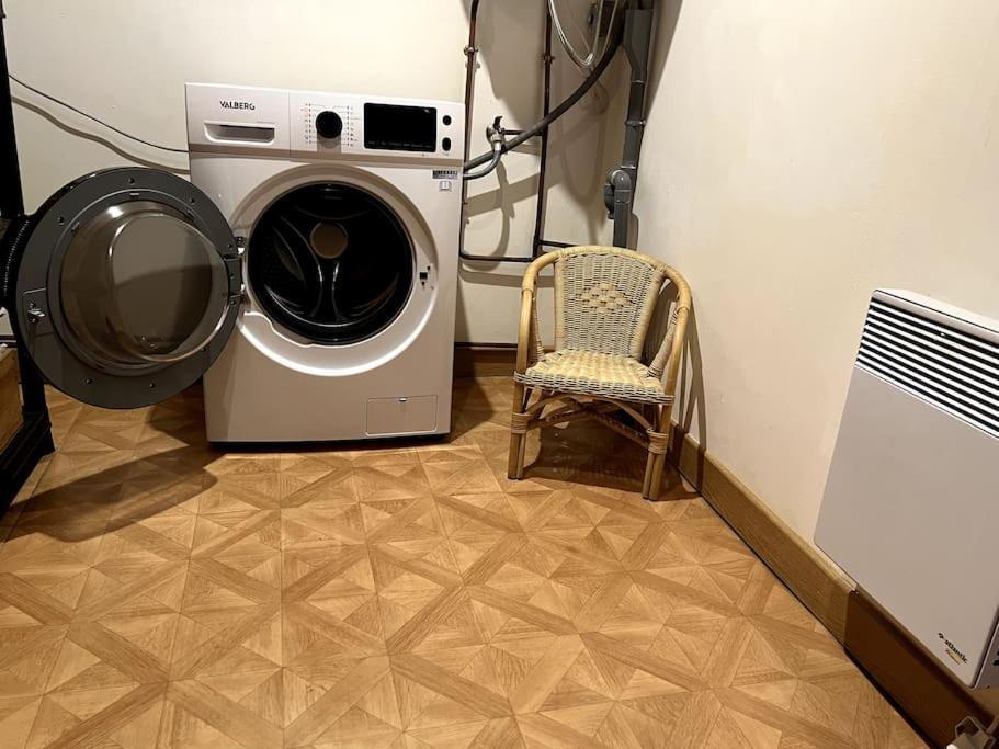 Appartement Calme Au Coeur Du Jardin Violaines Esterno foto