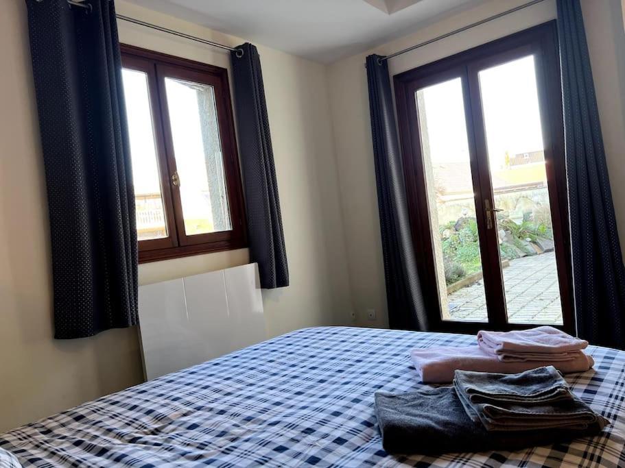 Appartement Calme Au Coeur Du Jardin Violaines Esterno foto